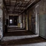 Abandoned places with mysterious stories (7 photos)