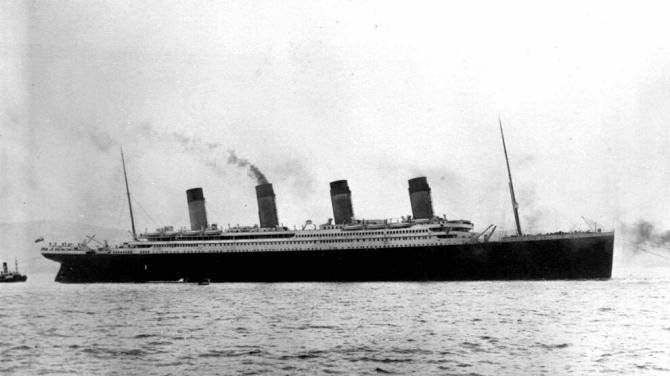 Titanikning haqiqiy fotosuratlarini faqat bir nechtasi eslaydigan katta fojia