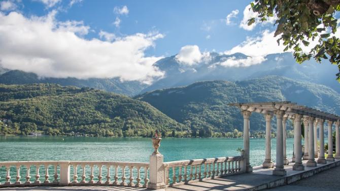 Jezero Annecy u Francuskoj Promjena postavki privatnosti