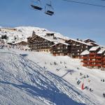 Alpine skiing in Meribel, ski tours and holidays in Meribel from the tour operator Intourist Time zone, flight time